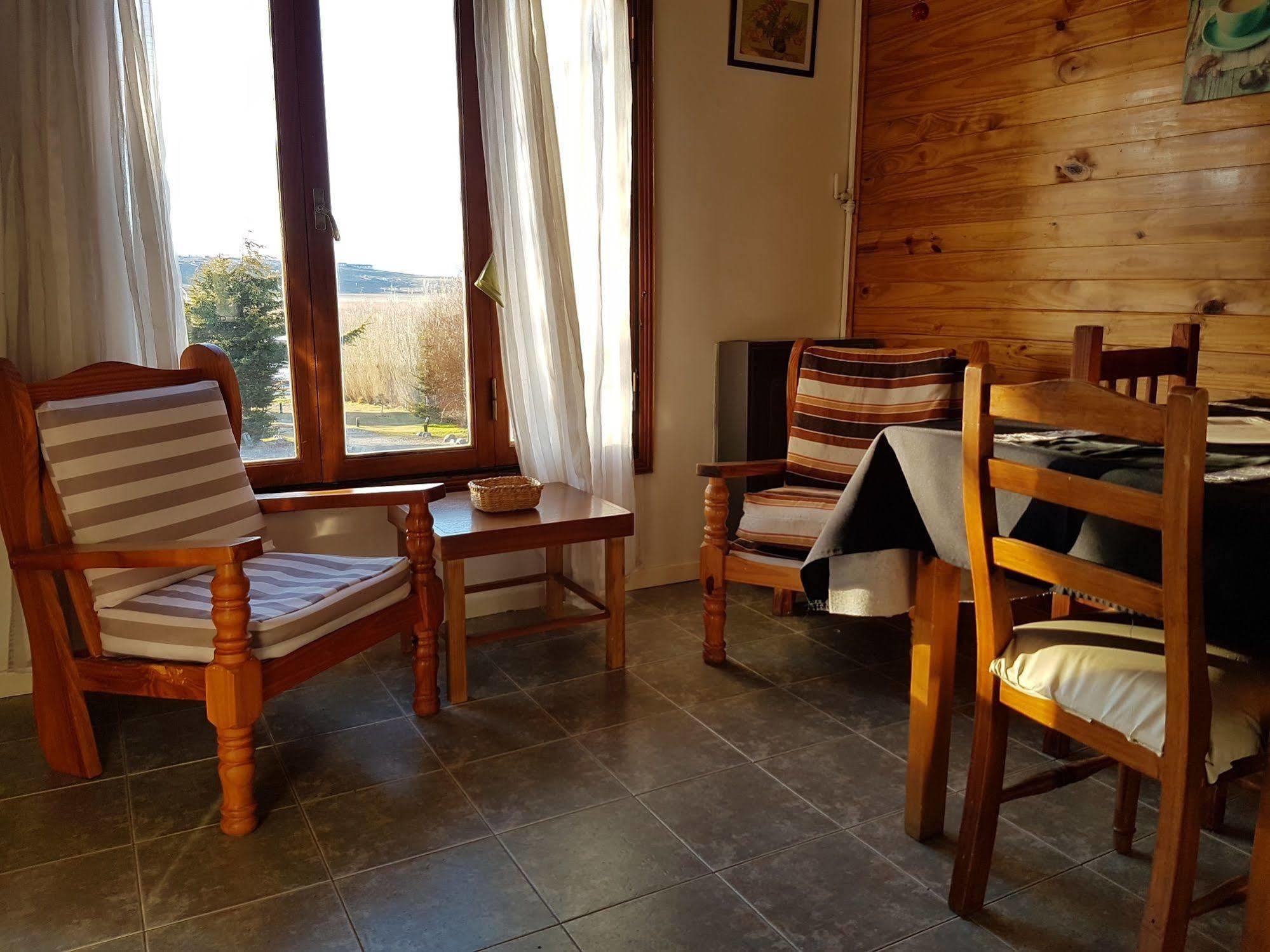 Cabanas Normana Inn エル・カラファテ エクステリア 写真